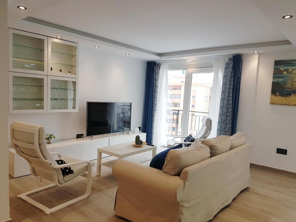 Pepes Home 3 Habitaciones & Parking Gratis ตอร์เรโมลิโนส ภายนอก รูปภาพ
